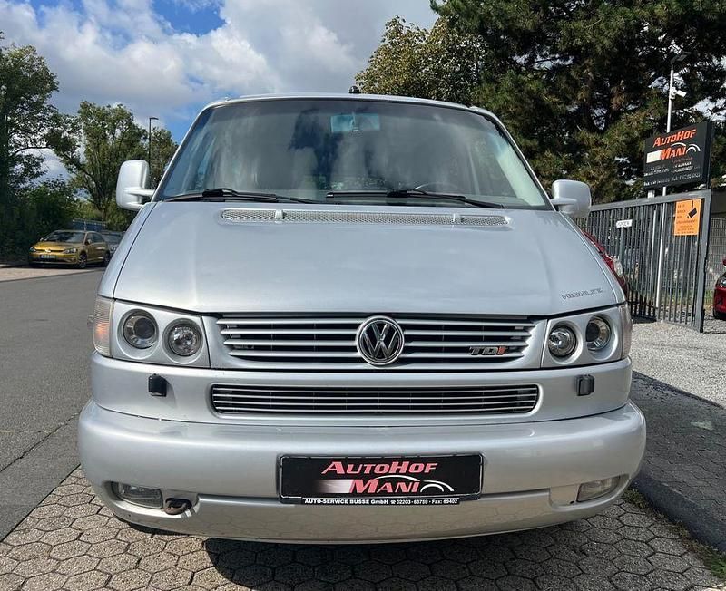 Gebraucht VW Multivan 151 PS (111 kW) 2002 Braun Van