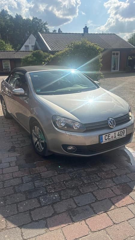 Silber Gebraucht 2011 VW Golf Cabriolet Cabrio | 6.900 € (Guter Preis) - Bild 1/4