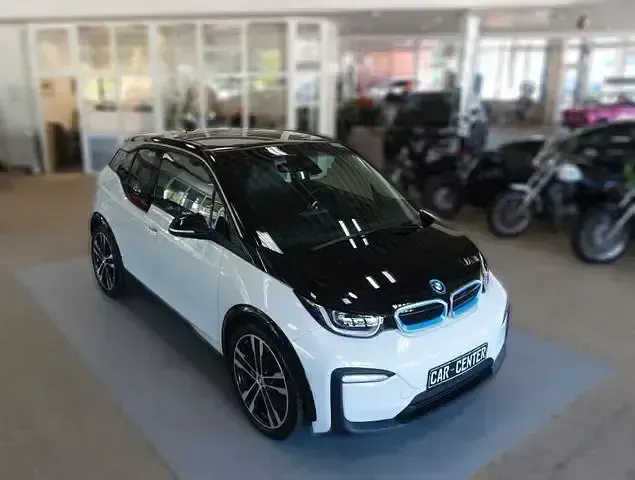 Gebraucht BMW i3 Sport Line 125 kW (170 PS) 2019 Capparisweiß mit akzent Kleinwagen