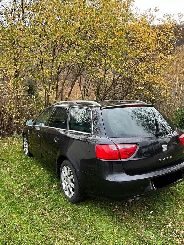 Gebraucht 2011 Seat Exeo Kombi | 2.950 € (Guter Preis) - Bild 1/4