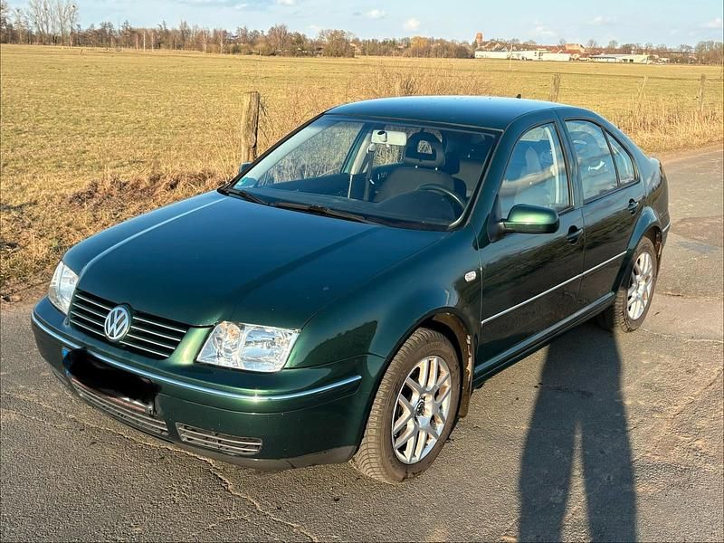 Gebraucht VW Bora 100 PS (73 kW) 2001 Grün Limousine