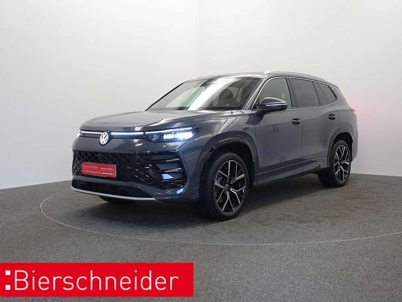 Grau Gebraucht 2025 VW Tayron R-line SUV | 59.450 € (Superpreis) - Bild 1/3