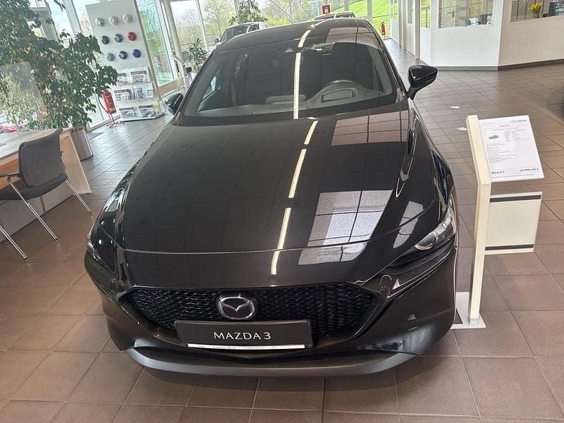 Second-hand Mazda 3 122 CP (89 kW) 2019 Negru Berlinǎ