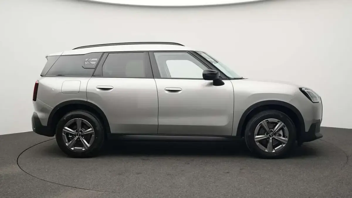 Gebraucht Mini Countryman Classic 163 PS (119 kW) 2025 Grau SUV
