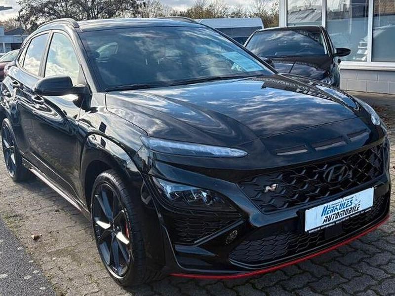 Phantom black Gebraucht 2023 Hyundai Kona SUV | 29.990 € (Fairer Preis) - Bild 1/4