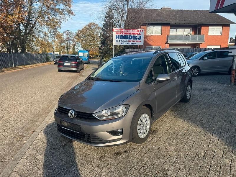 Gebraucht VW Golf VII Trendline 110 PS (80 kW) 2014 Grau Limousine