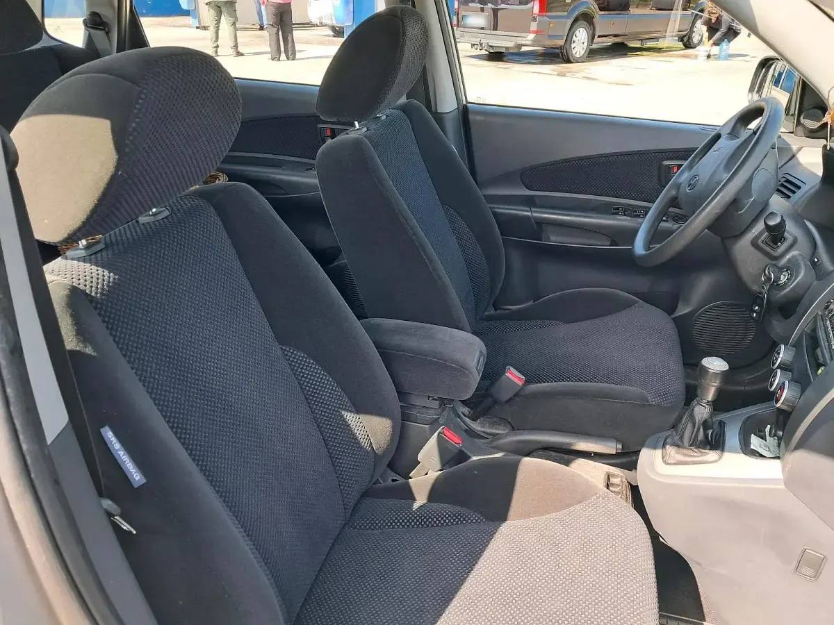 Gebraucht Hyundai Tucson 140 PS (102 kW) 2009 Silber SUV