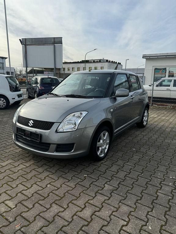 Gebraucht 2009 Suzuki Swift Limousine | 4.290 € (Fairer Preis) - Bild 1/4