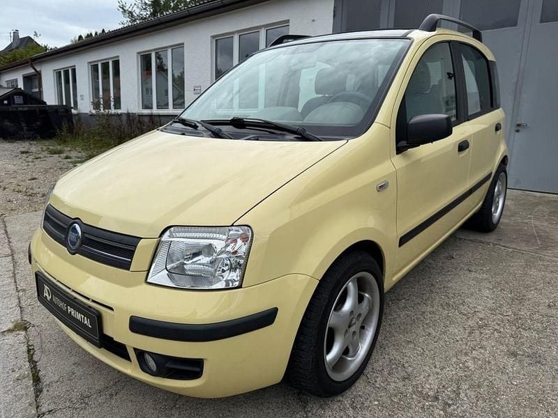 Gelb Gebraucht 2004 Fiat Panda Dynamic Kleinwagen | 2.300 € (Superpreis) - Bild 1/4