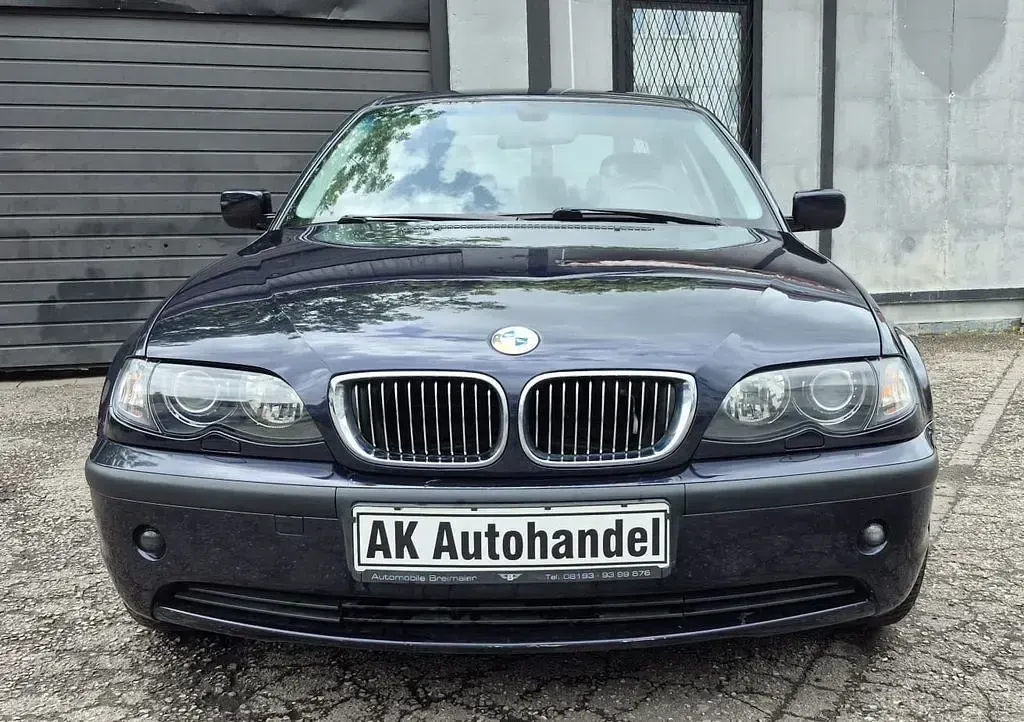 Gebraucht BMW 320 170 PS (125 kW) 2002 Grau Limousine