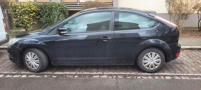 Gebraucht Ford Focus Style 116 PS (85 kW) 2009 Schwarz Limousine