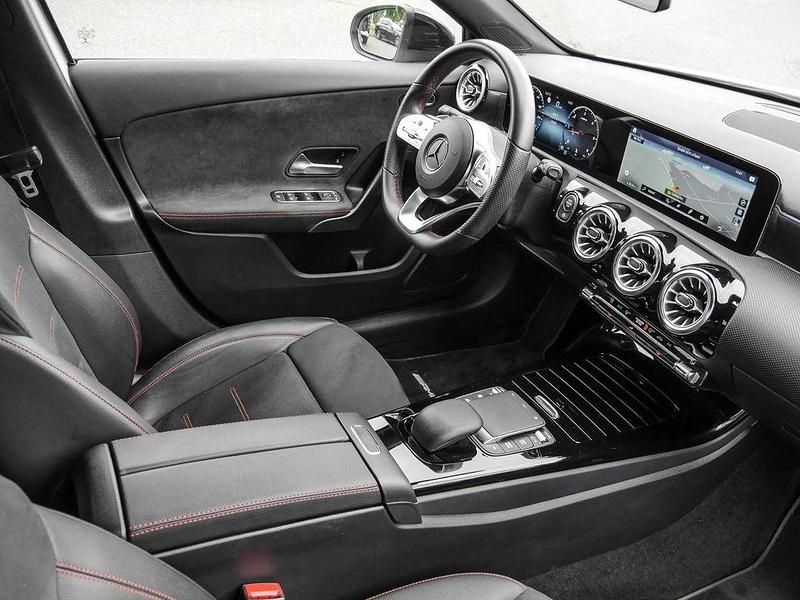 Gebraucht Mercedes A220 AMG 190 PS (139 kW) 2022 Weiß Limousine