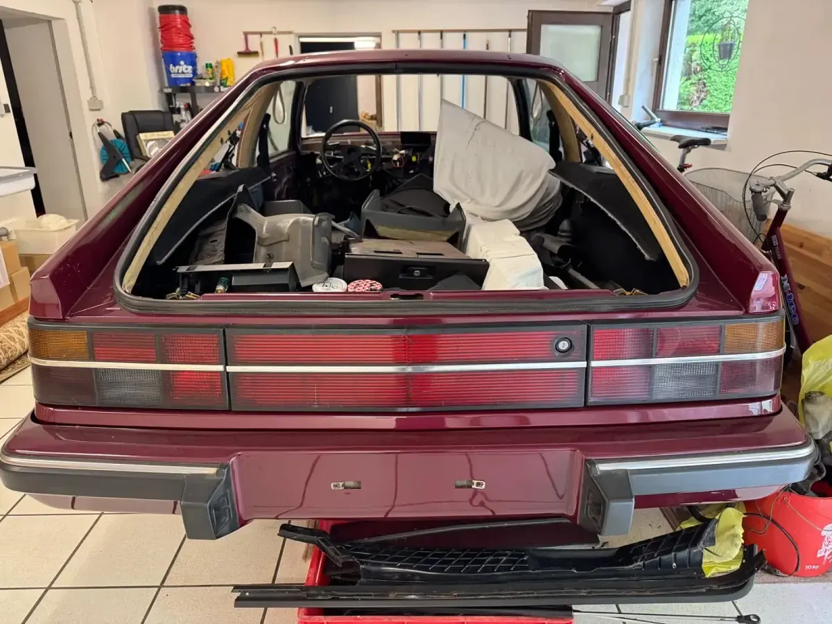 Gebraucht Opel Monza 179 PS (131 kW) 1983 Rot Coupé