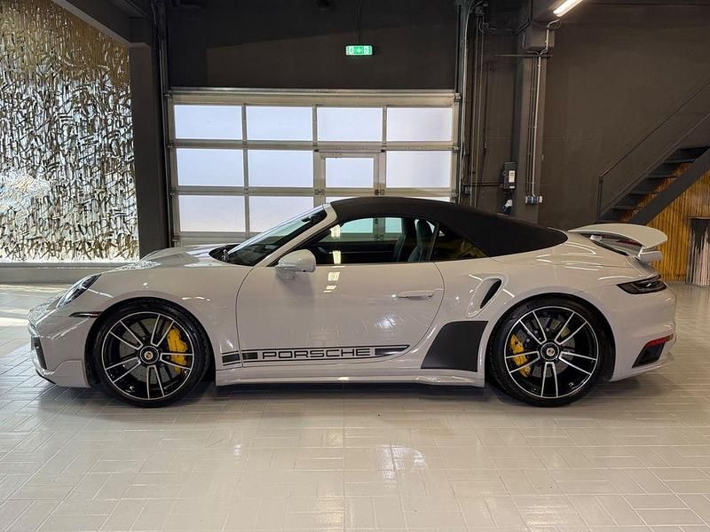 Gebraucht Porsche 992 650 PS (478 kW) 2021 Grau Cabrio