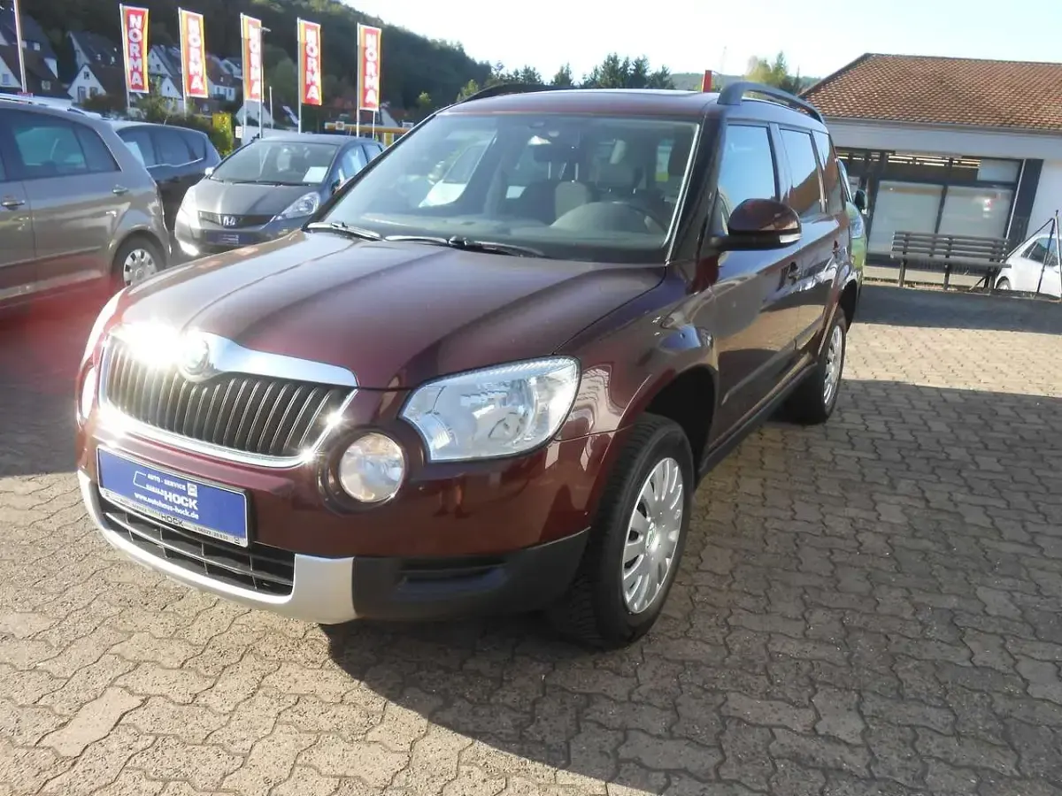 Gebraucht Skoda Yeti Ambition 105 PS (77 kW) 2011 Rot SUV