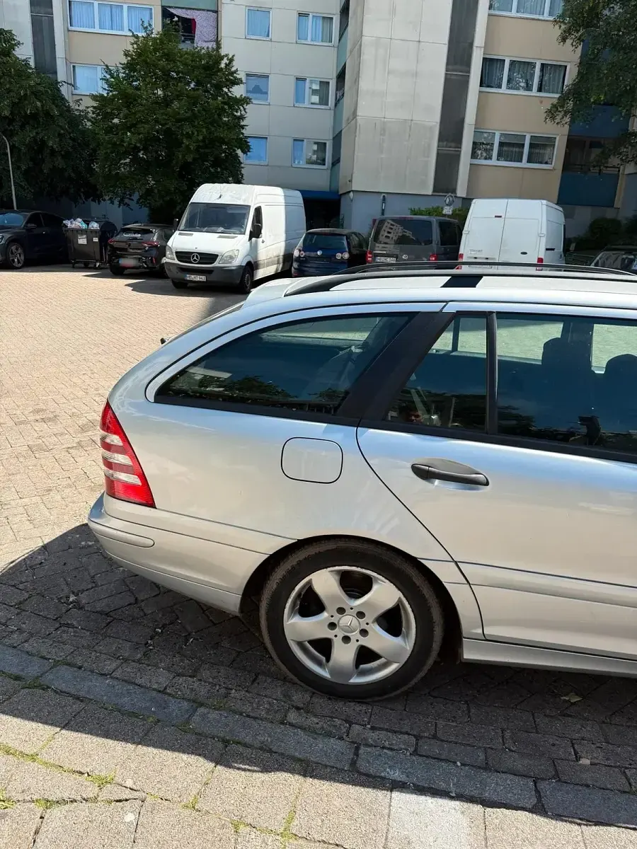Gebraucht Mercedes C180 143 PS (105 kW) 2005 Silber Kombi