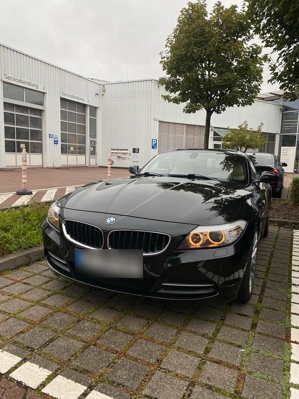 Gebraucht BMW Z4 184 PS (135 kW) 2011 Schwarz Cabrio
