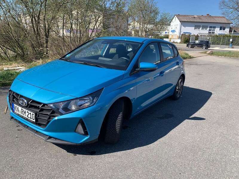 Blau Gebraucht 2021 Hyundai i20 Select Limousine | 13.000 € (Guter Preis) - Bild 1/4