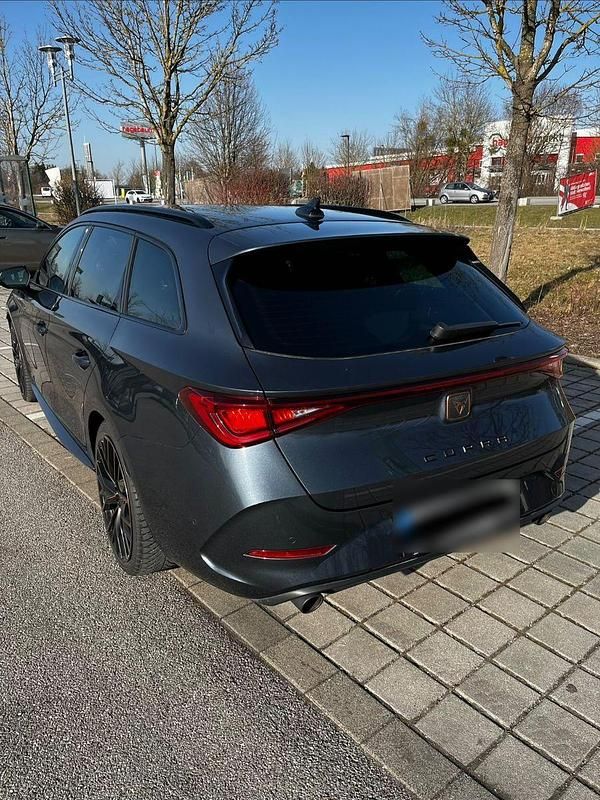 Gebraucht Cupra Leon VZ 245 PS (180 kW) 2023 Blau Kombi