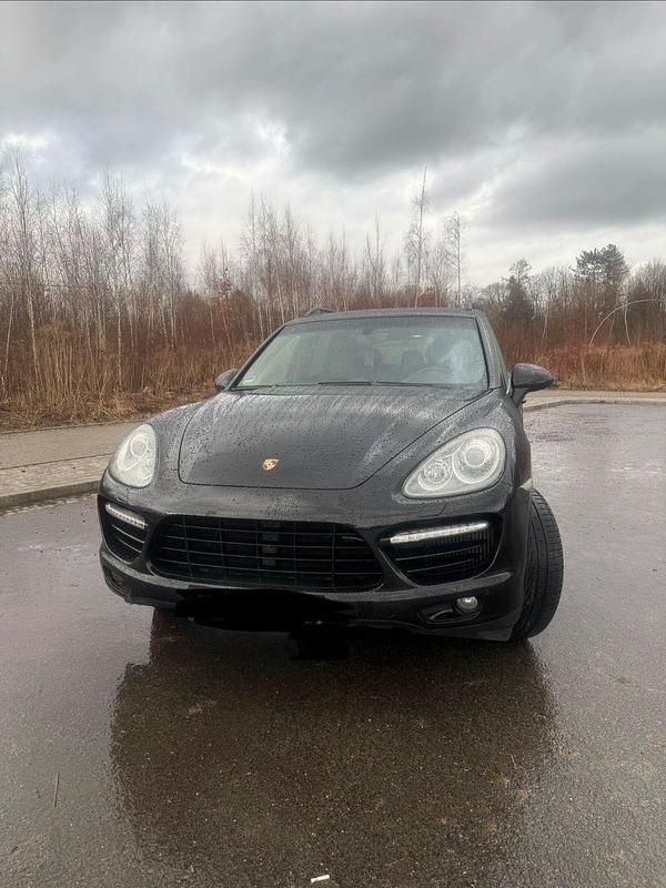 Gebraucht Porsche Cayenne 245 PS (180 kW) 2012 Schwarz SUV
