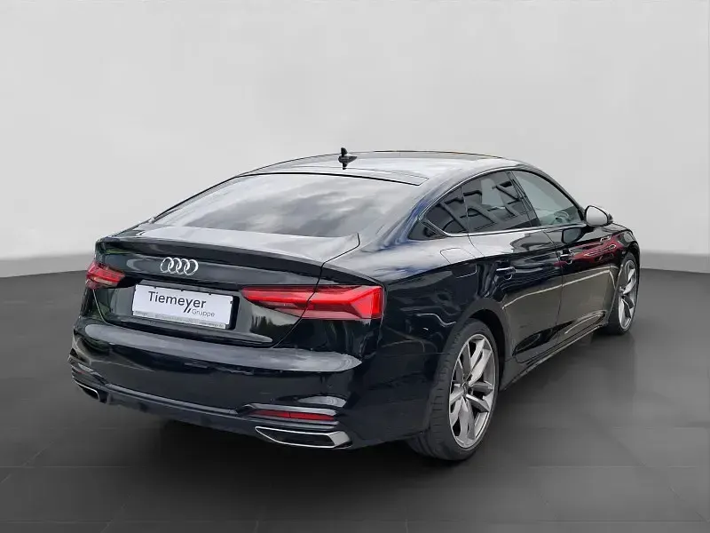 Gebraucht Audi A5 Sportback S-Line 163 PS (119 kW) 2022 Schwarz Kleinwagen