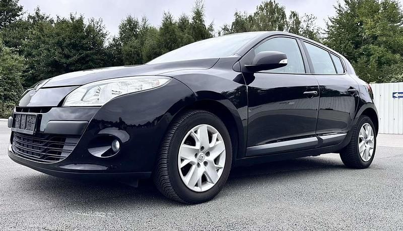 Gebraucht 2012 Renault Mégane GrandTour Kombi | 3.990 € (Guter Preis) - Bild 1/4
