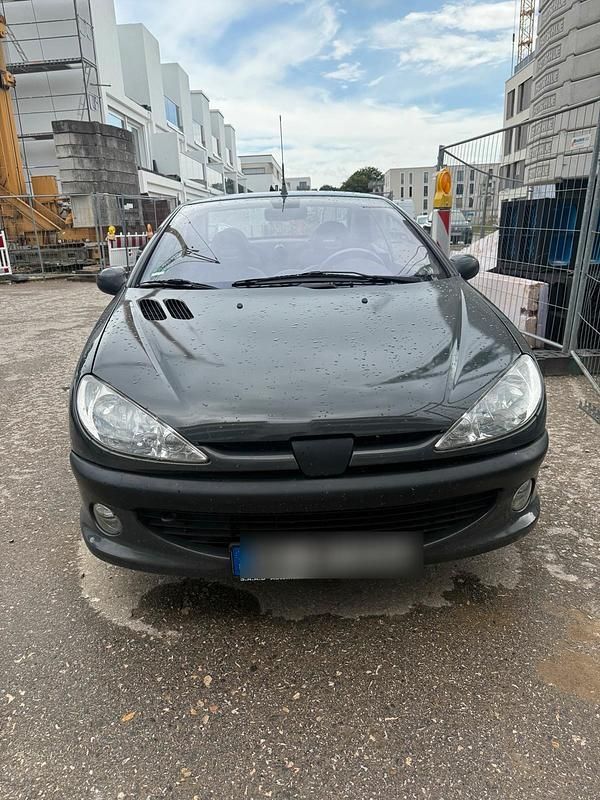 Grau Gebraucht 2002 Peugeot 206 CC Cabrio | 500 € (Superpreis) - Bild 1/4