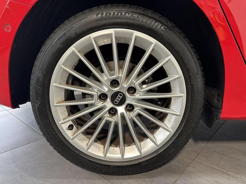 Gebraucht Audi A3 Advanced 150 PS (110 kW) 2021 Tangorot Limousine