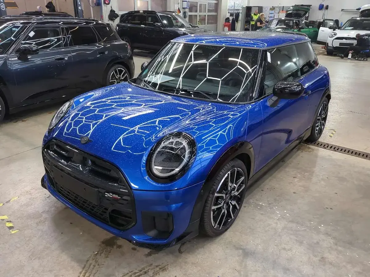 Gebraucht Mini John Cooper Works 204 PS (150 kW) 2025 Blau Kleinwagen