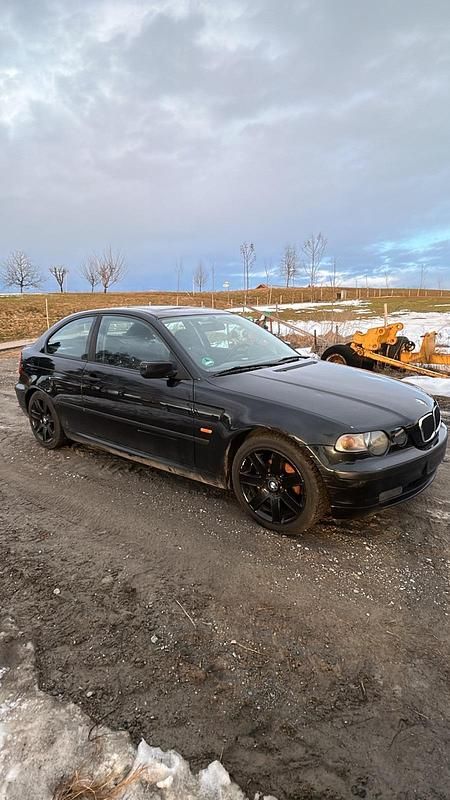 Gebraucht BMW 316 116 PS (85 kW) 2004 Schwarz Coupé