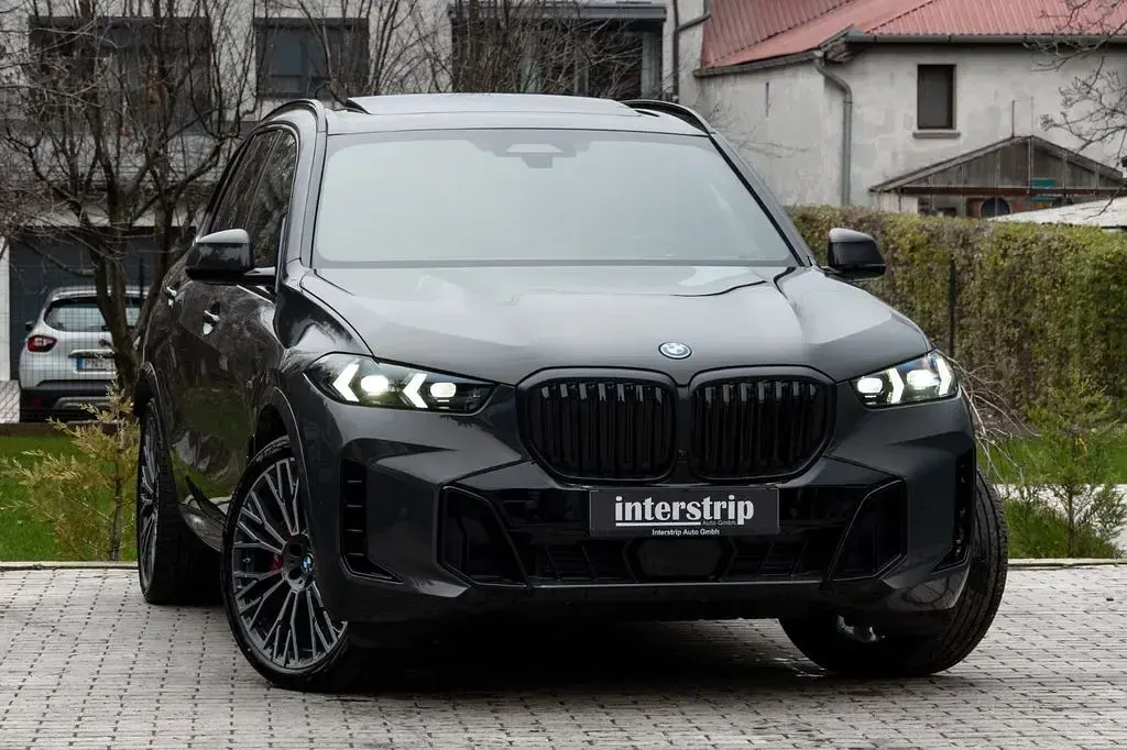 Gebraucht BMW X5 M Sport 489 PS (359 kW) 2025 Grau SUV