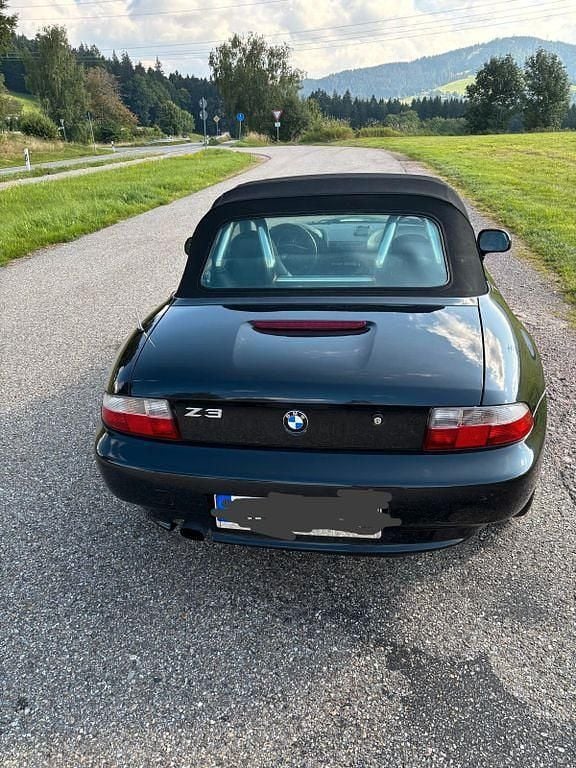 Gebraucht BMW Z3 116 PS (85 kW) 1998 Schwarz Cabrio