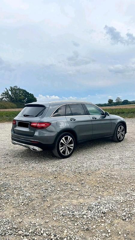 Gebraucht Mercedes GLC220 170 PS (125 kW) 2016 Grau SUV