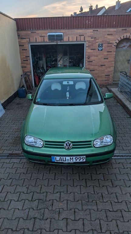 Gebraucht VW Golf IV 75 PS (55 kW) 2000 Grün Limousine