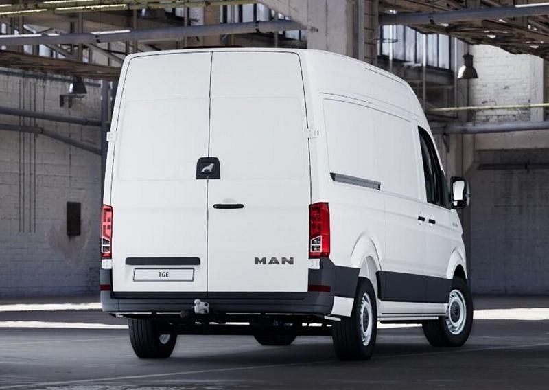 Neu MAN TGE 140 PS (102 kW) 2025 Weiss Van
