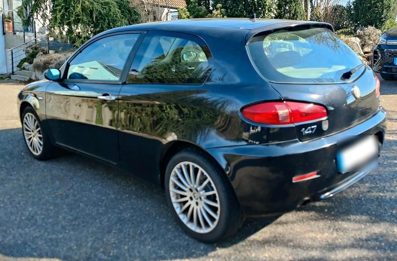 Gebraucht Alfa Romeo 147 120 PS (88 kW) 2007 Schwarz Kleinwagen