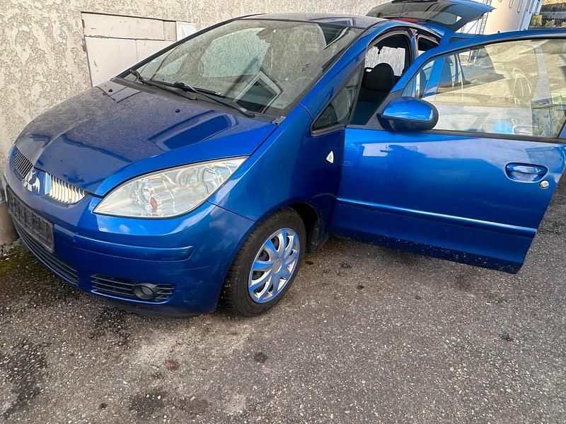 Gebraucht Mitsubishi Colt Motion 95 PS (69 kW) 2006 Blau Kleinwagen