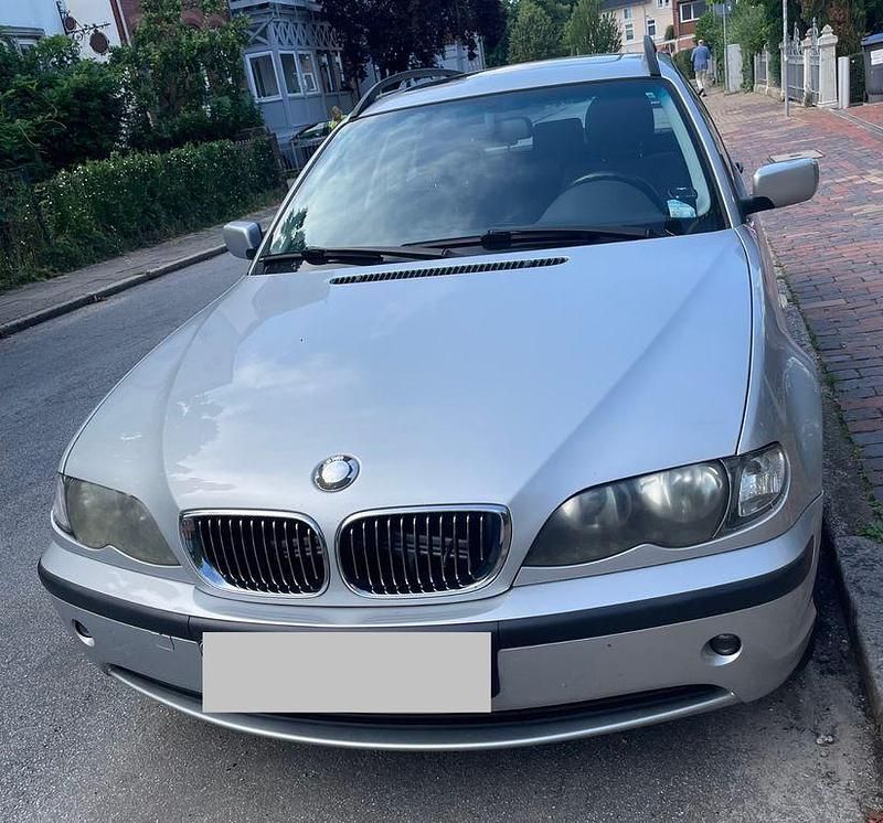 Silber Gebraucht 2005 BMW 316 Kombi | 1.950 € (Guter Preis) - Bild 1/4