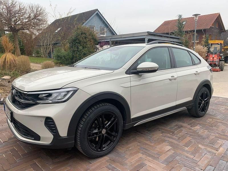 Weiß Gebraucht 2023 VW Taigo Move SUV | 16.450 € (Superpreis) - Bild 1/3