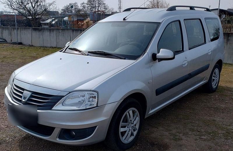 Gebraucht Dacia Logan 105 PS (77 kW) 2010 Silber Kombi
