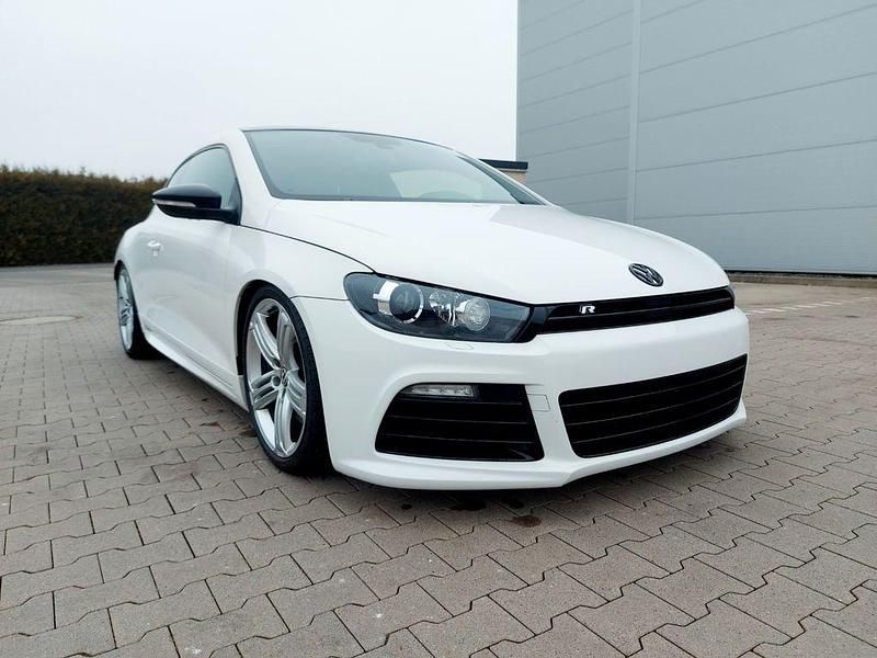 Gebraucht VW Scirocco R 265 PS (194 kW) 2012 Weiß Coupé