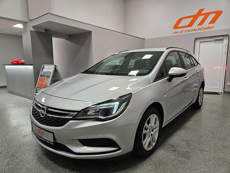 Silber Gebraucht 2019 Opel Astra Edition Kombi | 11.970 € (Etwas zu teuer) - Bild 1/4