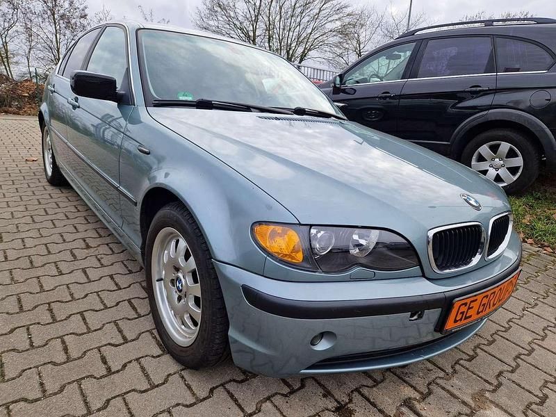 Gebraucht BMW 320 Exclusive 170 PS (125 kW) 2002 Grün Limousine