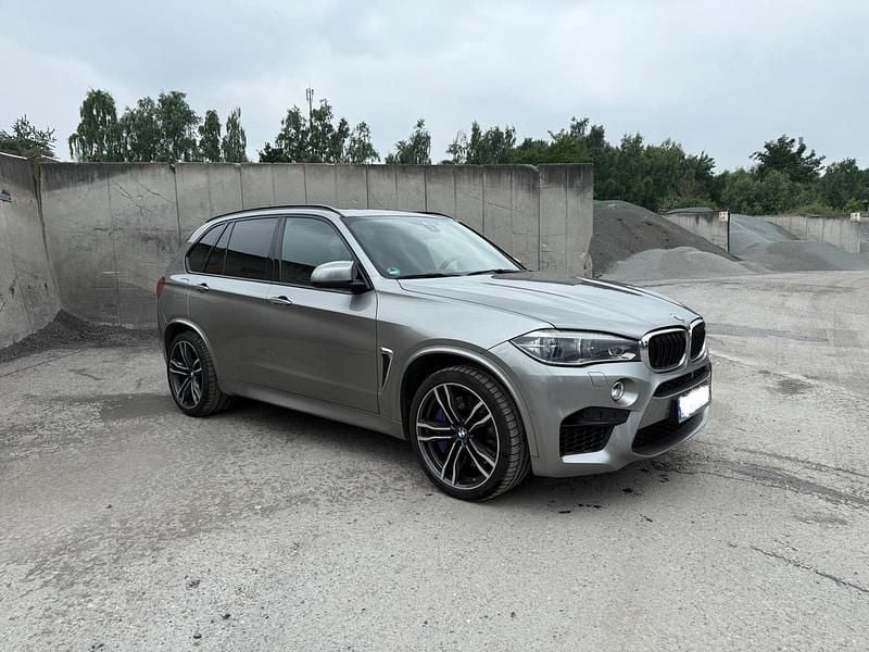 Silber Gebraucht 2018 BMW X5 M M Sport SUV | 28.500 € (Superpreis) - Bild 1/4