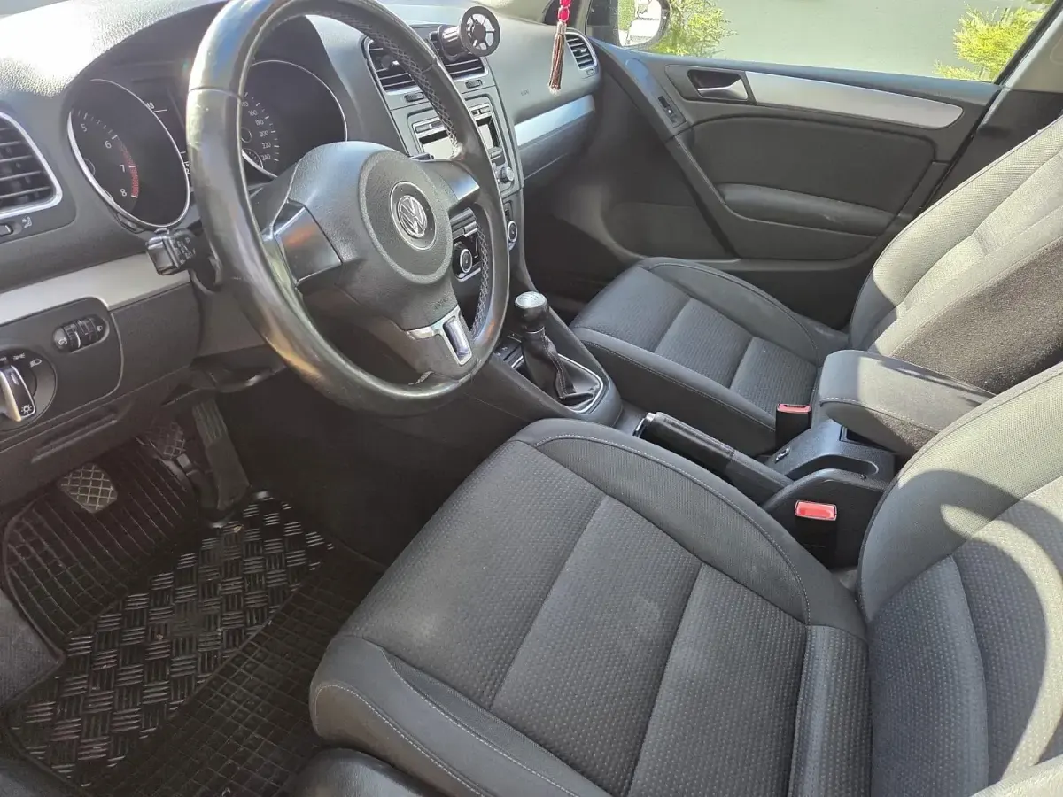 Brugt VW Golf VI Team 80 HK (58 kW) 2011 Sort Hatchback
