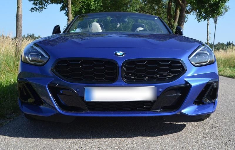 Gebraucht BMW Z4 Shadowline 197 PS (144 kW) 2023 Blau Cabrio