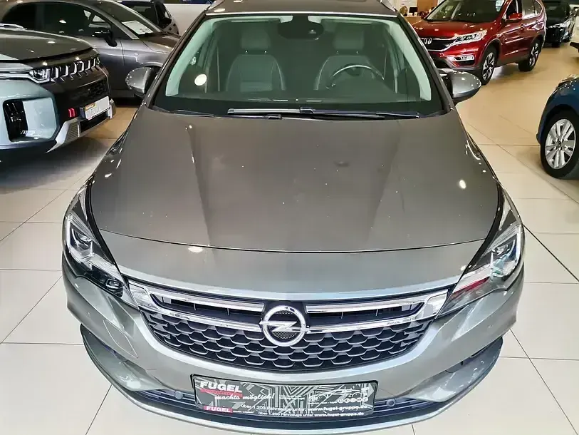 Gebraucht Opel Astra Innovation 136 PS (100 kW) 2019 Grau Kombi