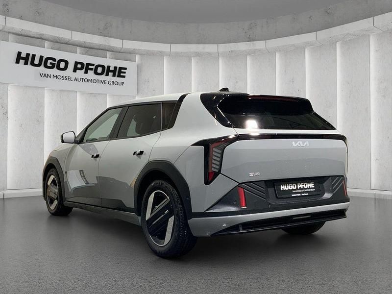 Neu Kia EV4 Earth 150 kW (204 PS) 2026 Grau Kleinwagen