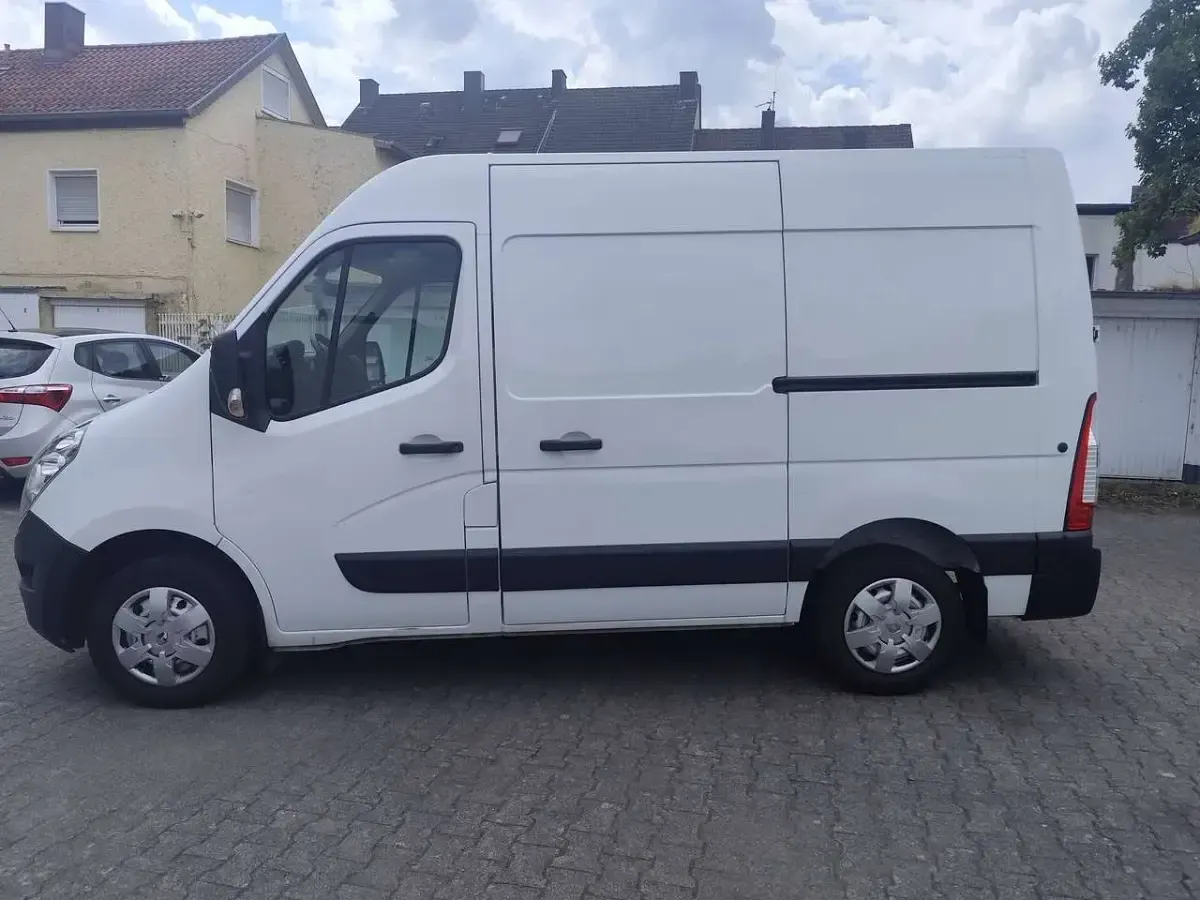 Gebraucht Renault Master 131 PS (96 kW) 2017 Weiß Van