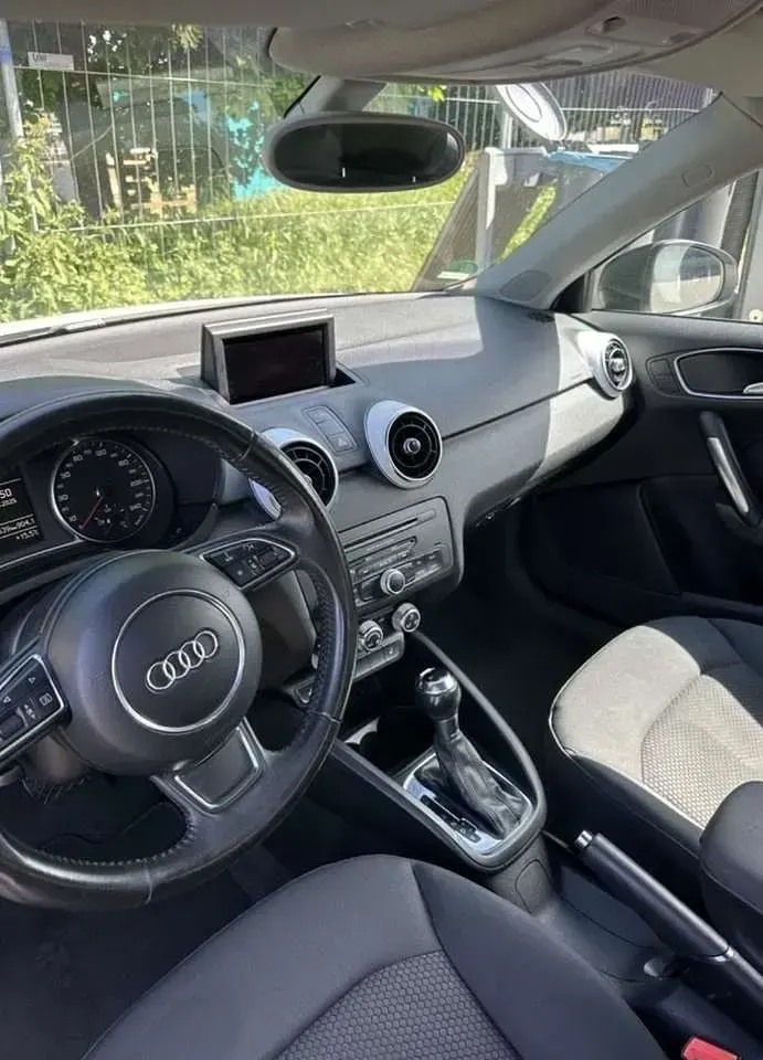 Gebraucht Audi A1 Ambition 122 PS (89 kW) 2011 Kleinwagen